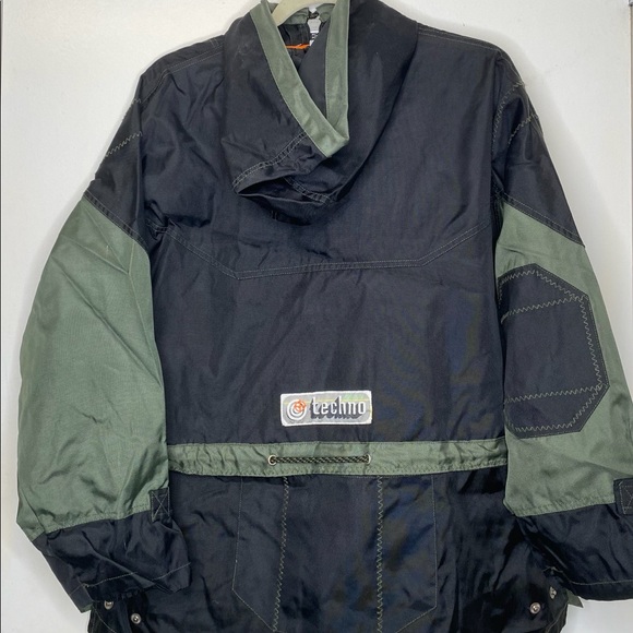 Vintage Windbreaker/Rain Jacket - Picture 2 of 4